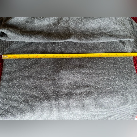 CHASER Women’s Top Size Med - Picture 7 of 7